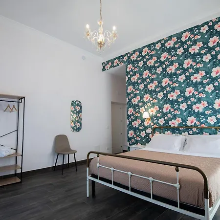 Maison Materdei بيت ضيافة نابولي